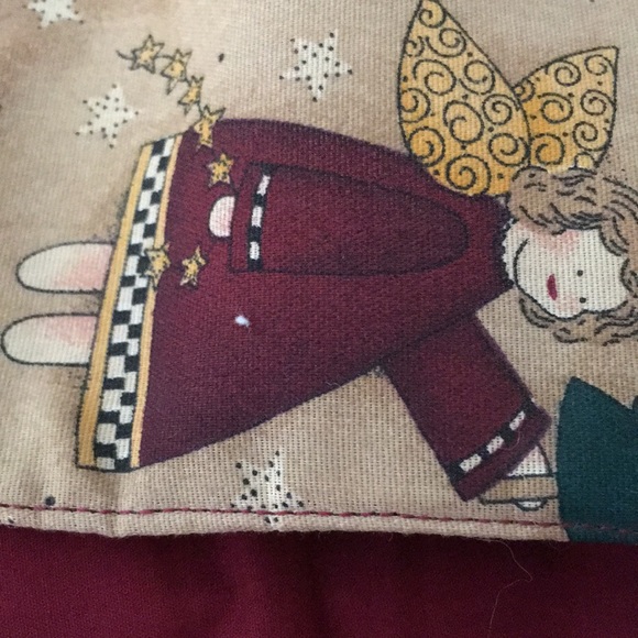 Debbie Mum Angel Folk Art Table Runner, Reversible 14” by 54”🎁 - Picture 7 of 10